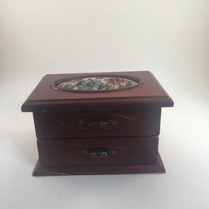 Elegant Wooden Jewelry Organizer with Floral Inlay